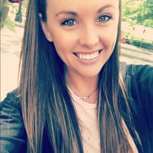 Meet your Posher, Megan